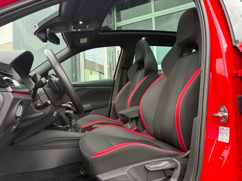 Skoda Kamiq 1.0 TSI Monte Carlo Automaat uit 2022, foto 8