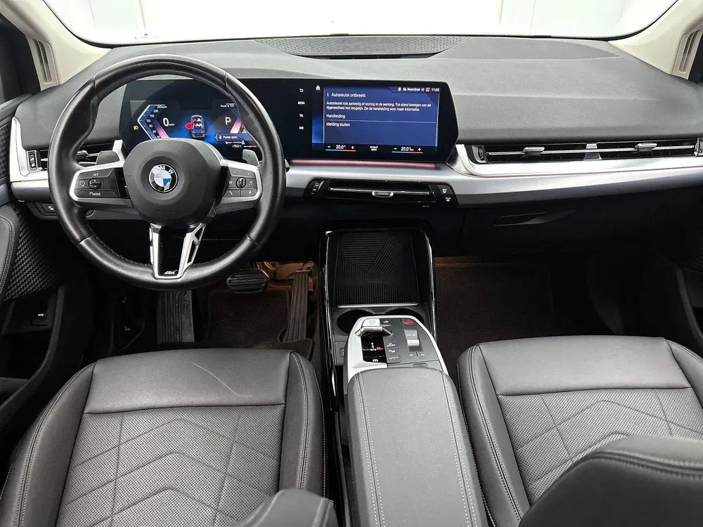 BMW 2-serie Active Tourer 218i BLACK-LINE uit 2023, foto 9