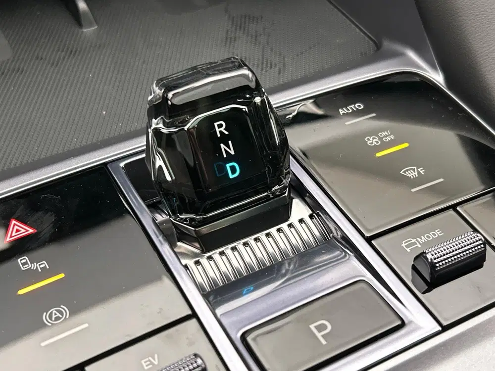 BYD Seal U 1.5 DM-i FWD Boost PHEV 218PK uit 2026, foto 14