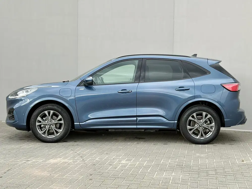 Ford Kuga 2.5 PHEV ST-Line X uit 2023, foto 10