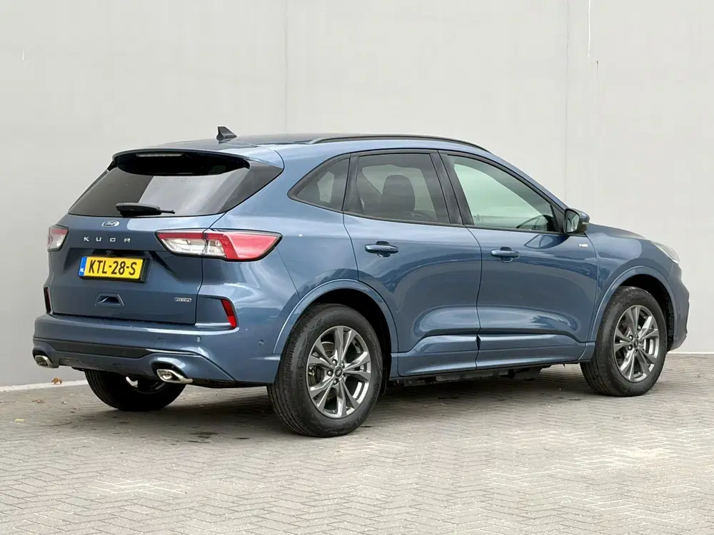 Ford Kuga 2.5 PHEV ST-Line X uit 2023, foto 3