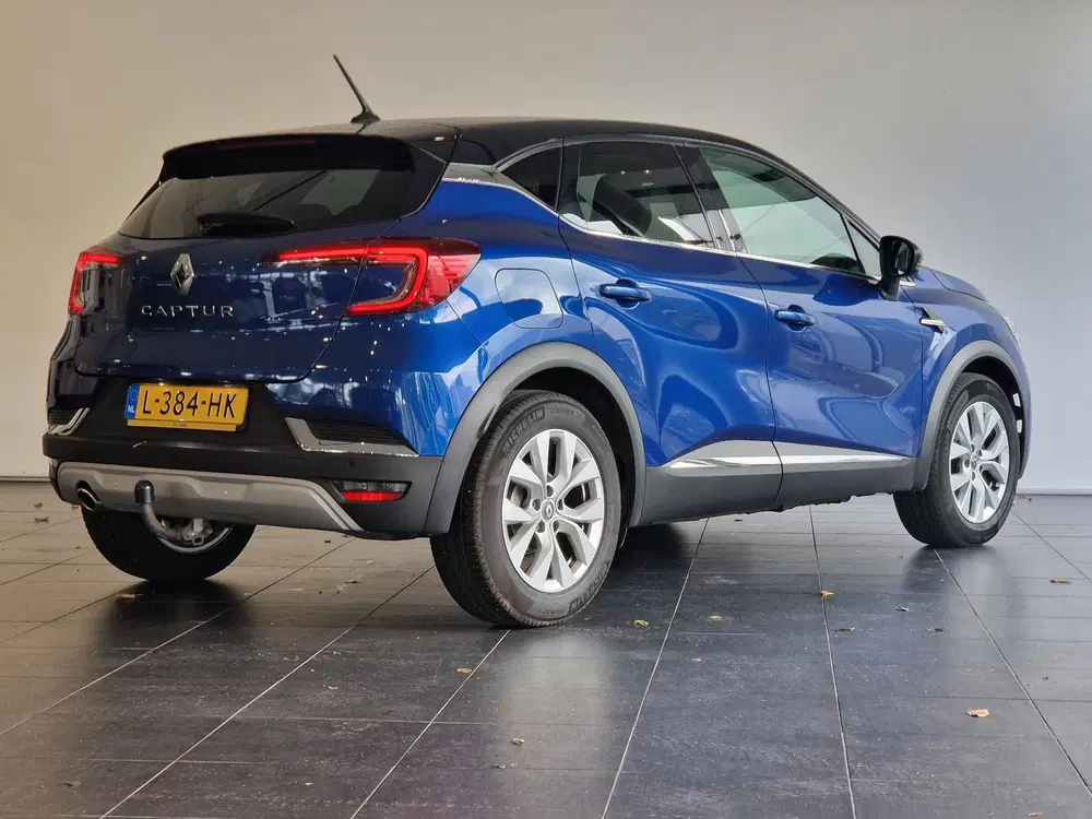 Renault Captur 1.3 TCe 140 Intens uit 2021, foto 2