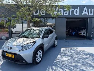 Toyota Aygo X 1.0 VVT-i MT first uit 2022