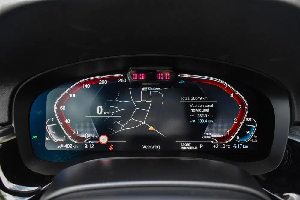BMW 5-serie 530e Aut. M-Sport Pano HUD Laser Comf Ze uit 2023, foto 14