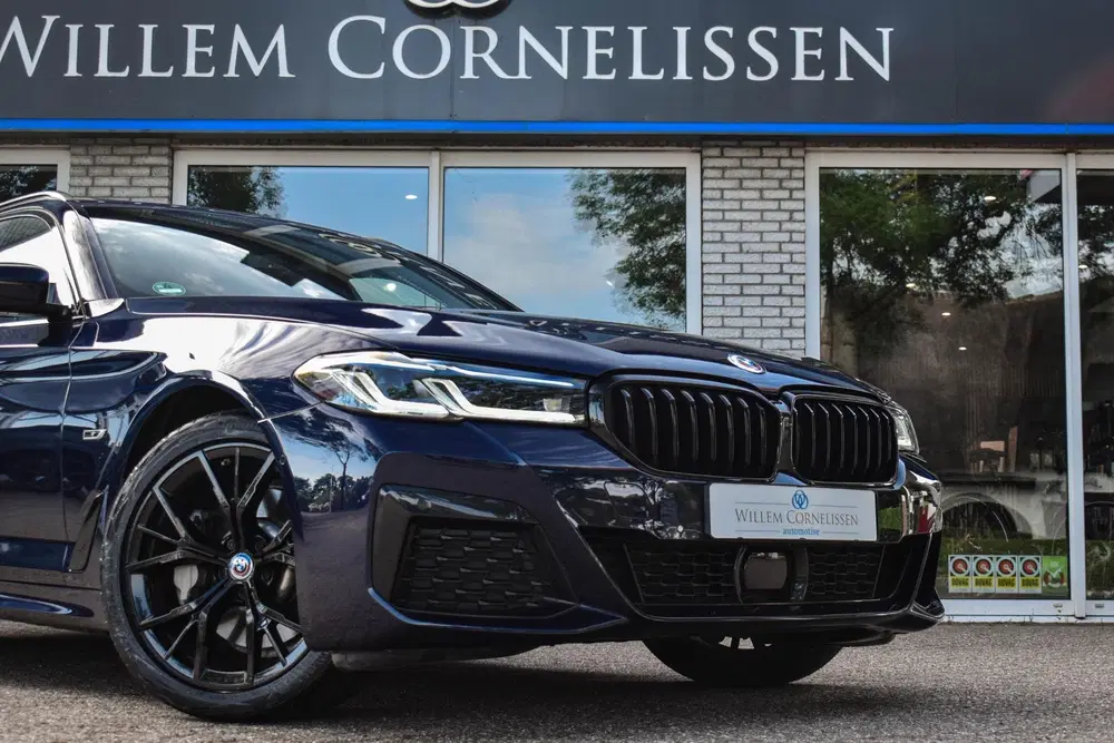 BMW 5-serie 530e Aut. M-Sport Pano HUD Laser Comf Ze uit 2023, foto 7