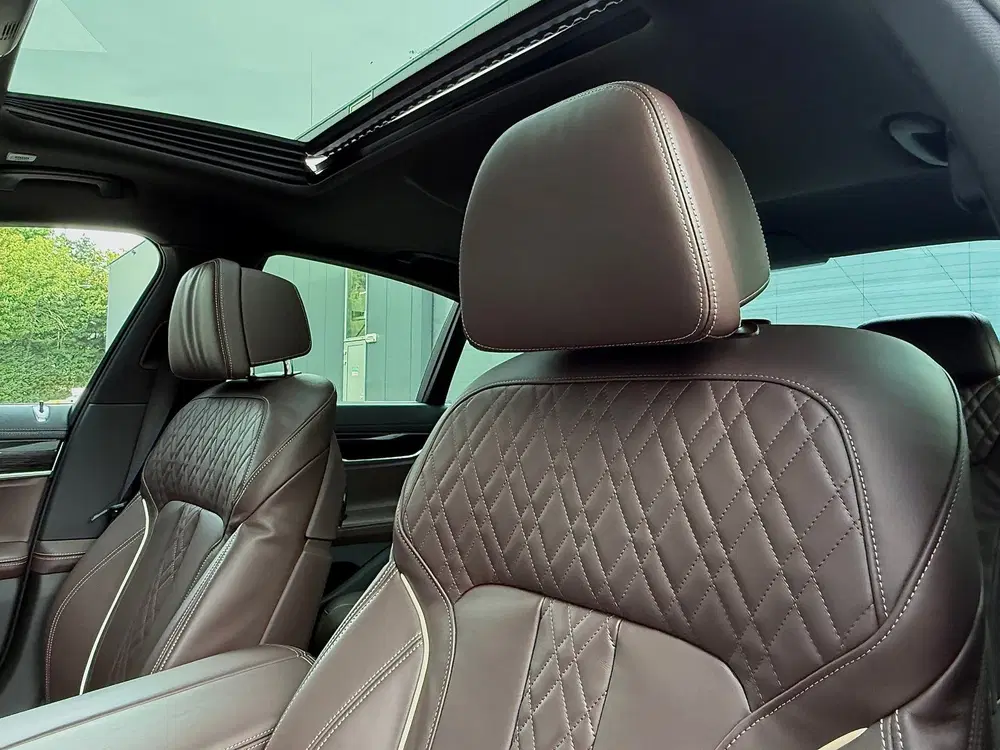 BMW 7-serie 740e uit 2019, foto 9