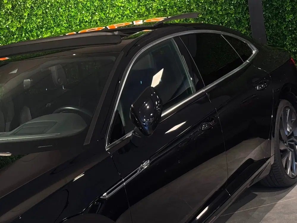 Volkswagen Arteon 2.0 TSI 3x R-LINE uit 2019, foto 10