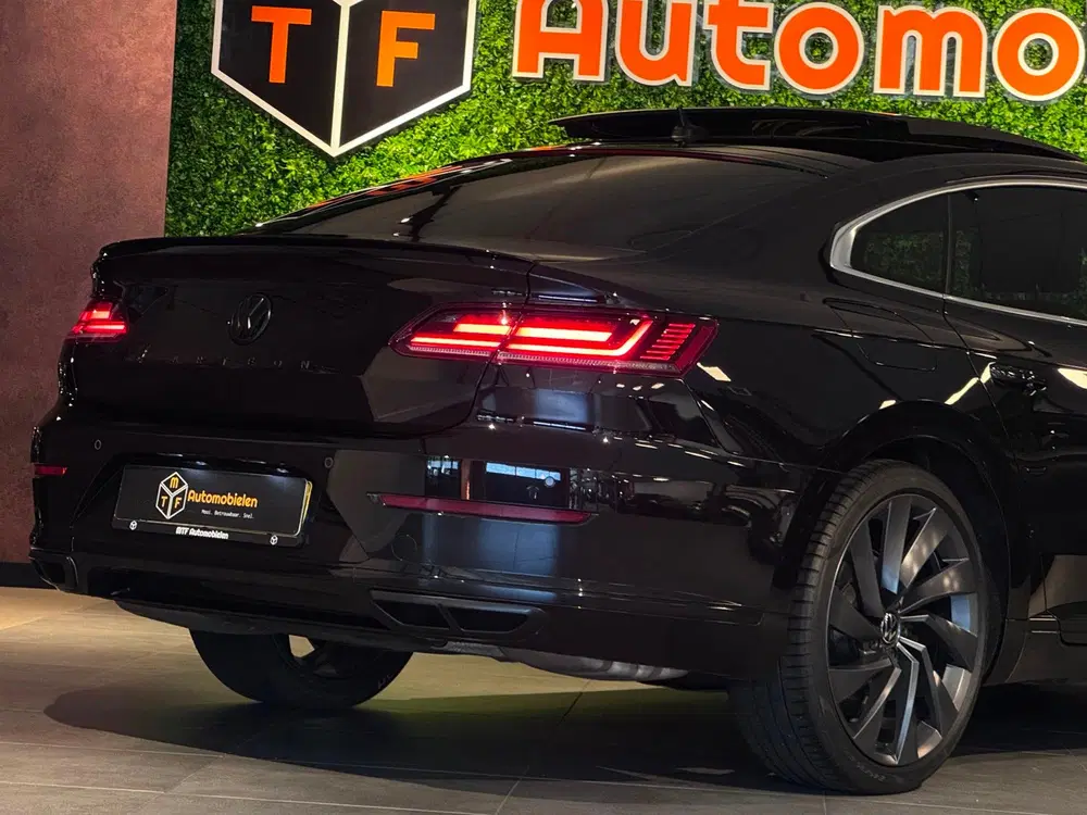 Volkswagen Arteon 2.0 TSI 3x R-LINE uit 2019, foto 6