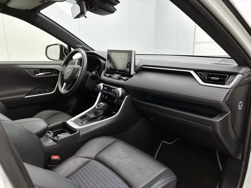 Toyota RAV 4 2.5 Hybrid Bi-Tone uit 2021, foto 7