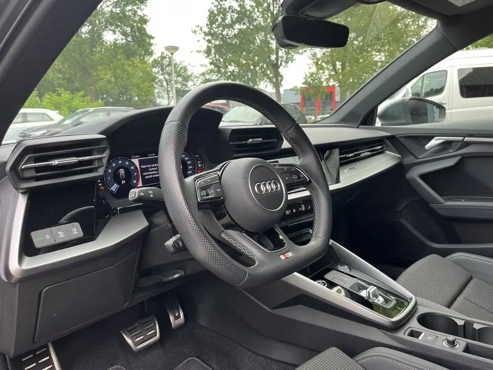 Audi A3 35 TFSI 2x S-Line Edition 1e Eign. Camera uit 2022, foto 9