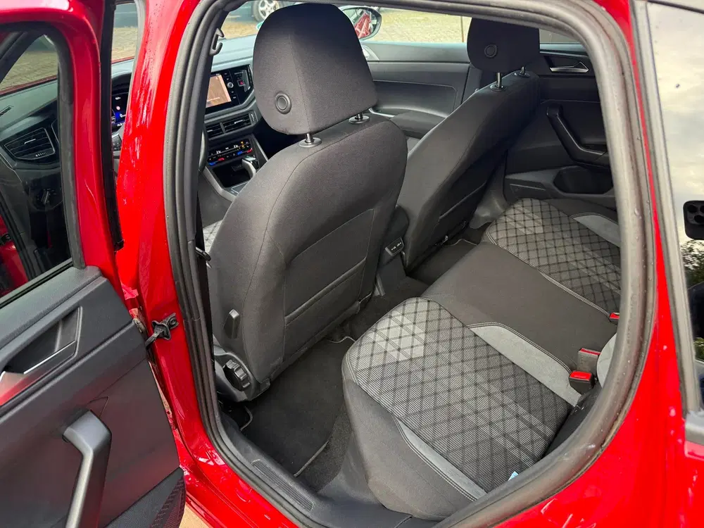Volkswagen Taigo 1.0 TSI R-Line Business Aut. uit 2022, foto 8