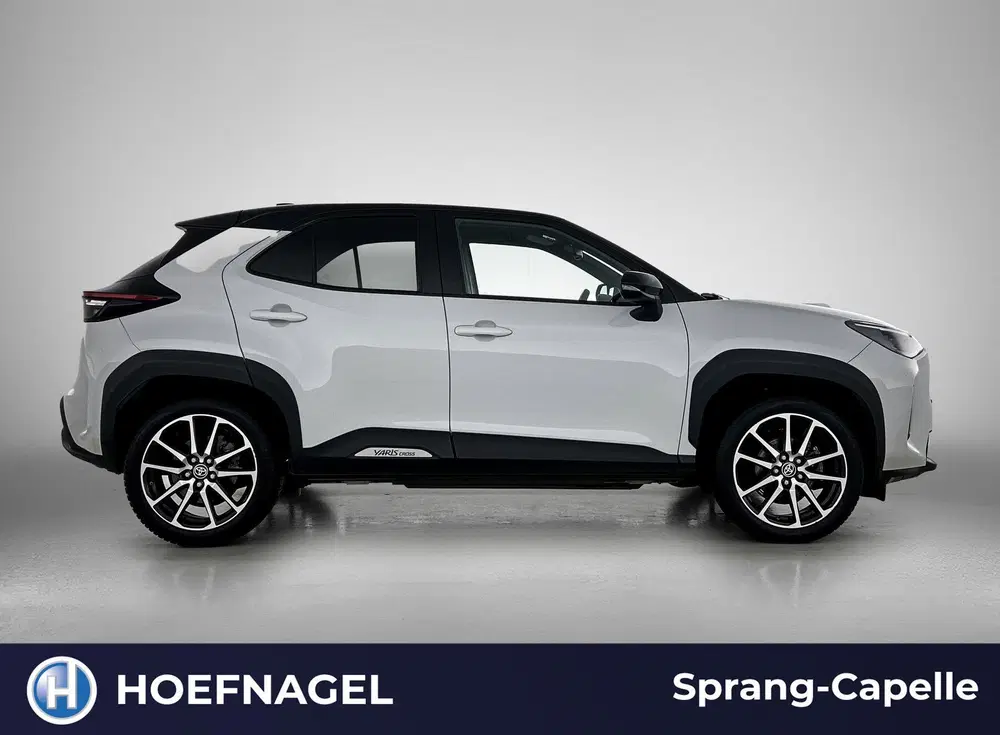 Toyota Yaris Cross 1.5 Hybrid GR Sport uit 2022, foto 9