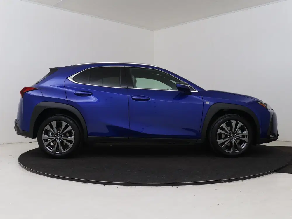 Lexus UX Ultimate Edition uit 2026, foto 14