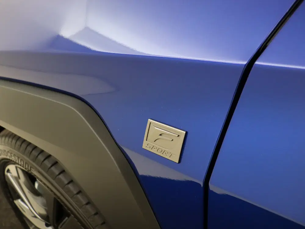 Lexus UX Ultimate Edition uit 2026, foto 5