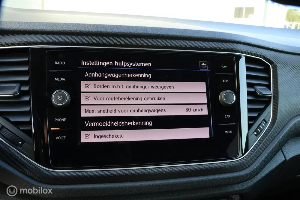 Volkswagen T-Roc 1.5 TSI DSG I R-Line I Camera uit 2019, foto 13