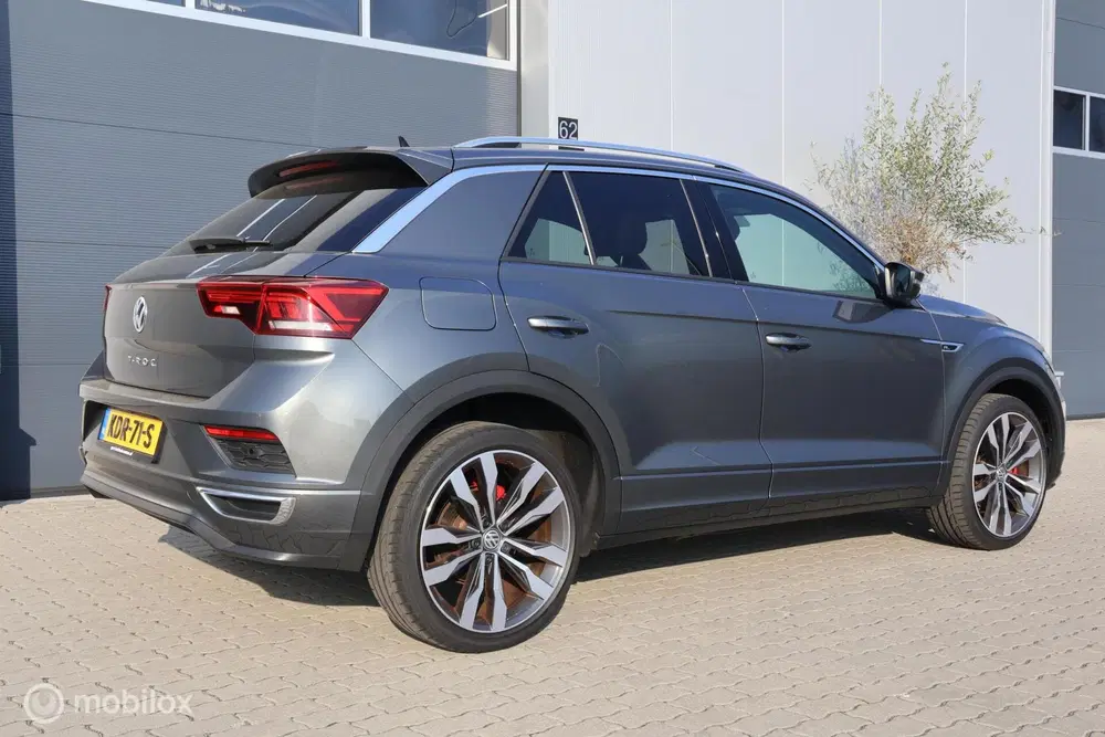 Volkswagen T-Roc 1.5 TSI DSG I R-Line I Camera uit 2019, foto 2