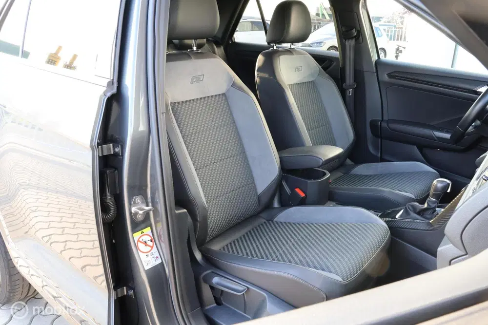 Volkswagen T-Roc 1.5 TSI DSG I R-Line I Camera uit 2019, foto 7