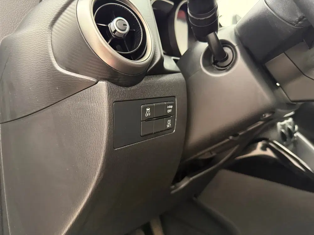 Mazda 2 1.5 e-SkyActiv-G 90 Centre-Line uit 2023, foto 15