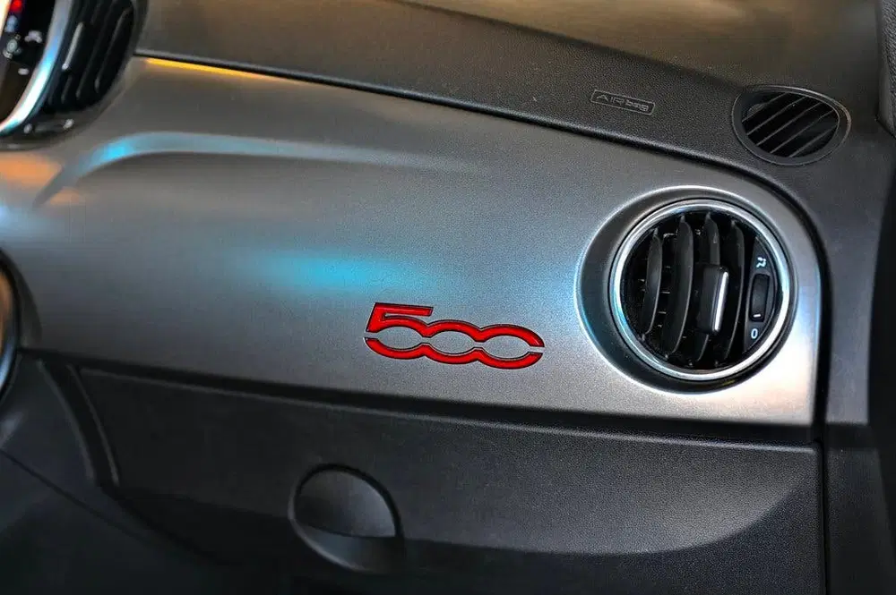 Fiat 500C 1.0 Hybrid Sport uit 2021, foto 10