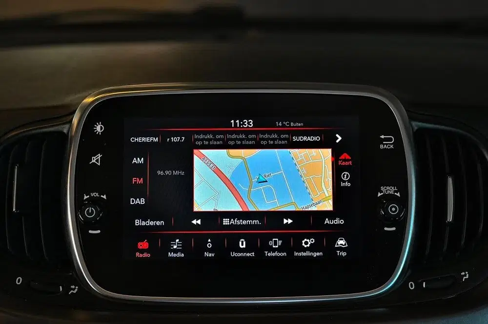 Fiat 500C 1.0 Hybrid Sport uit 2021, foto 8