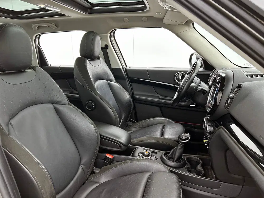 Mini Countryman 1.5 Cooper S E ALL4 Chili Automaat uit 2019, foto 14