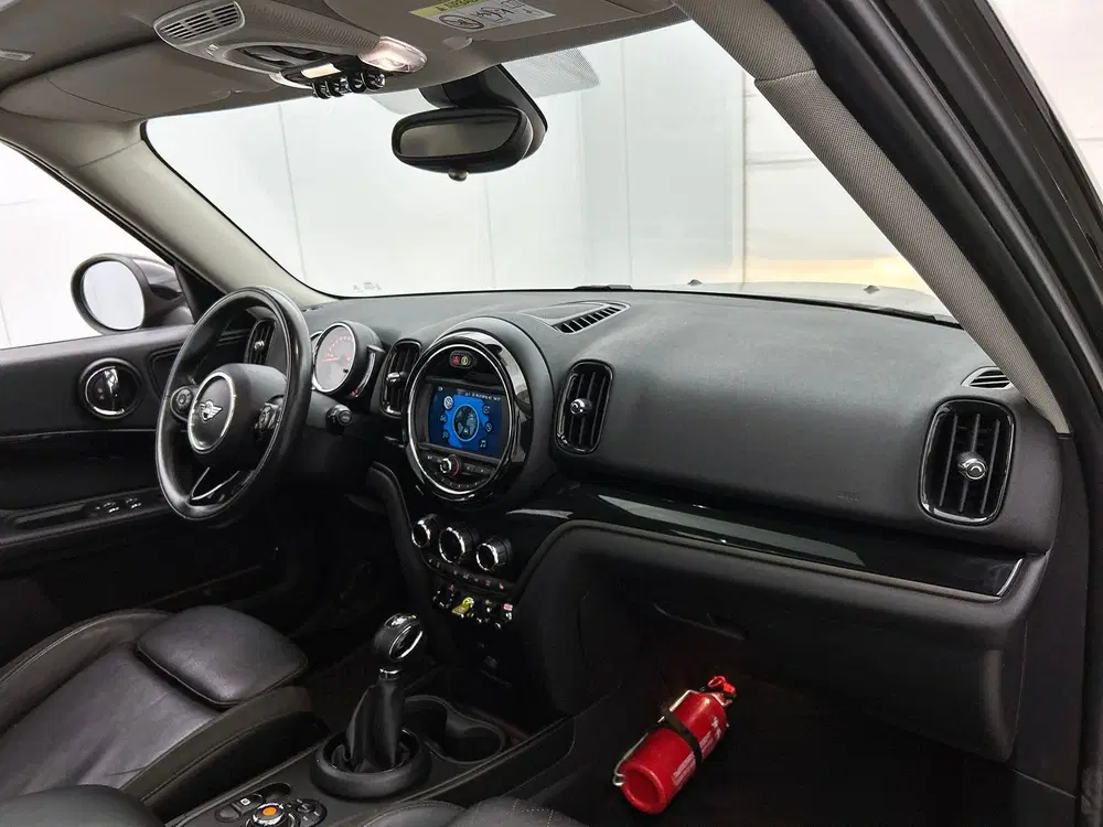 Mini Countryman 1.5 Cooper S E ALL4 Chili Automaat uit 2019, foto 6