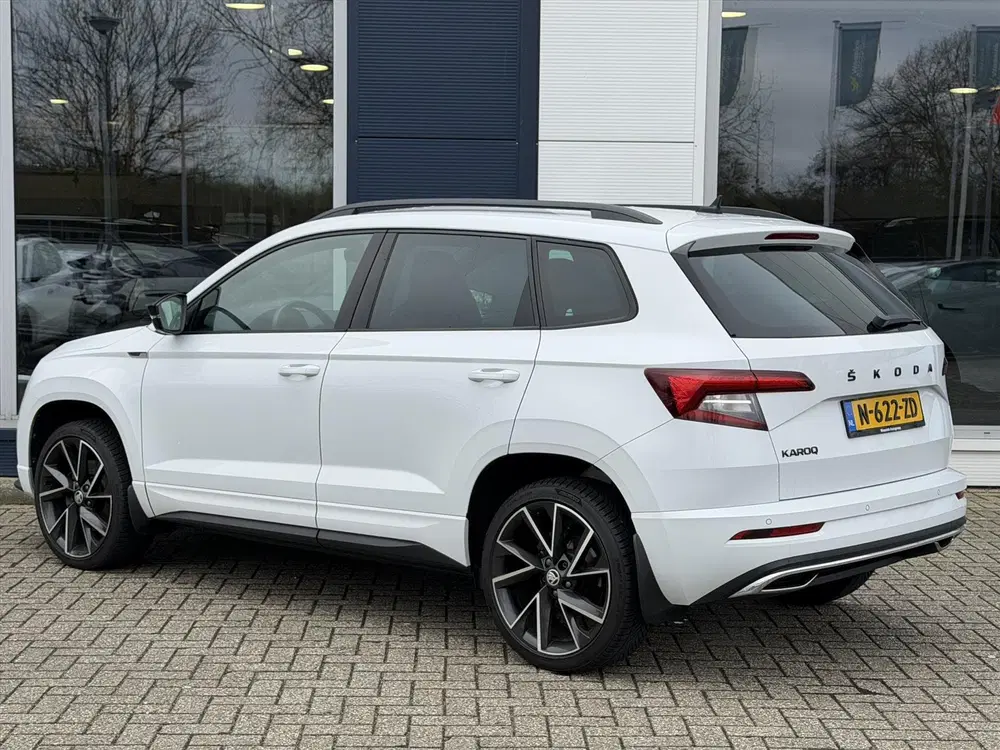 Skoda Karoq 1.5 TSI 150 pk DSG Sportline Business uit 2021, foto 7
