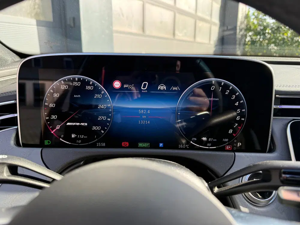 Mercedes-Benz E-Klasse AMG 53 4MATIC+ Manufactor trek uit 2025, foto 12