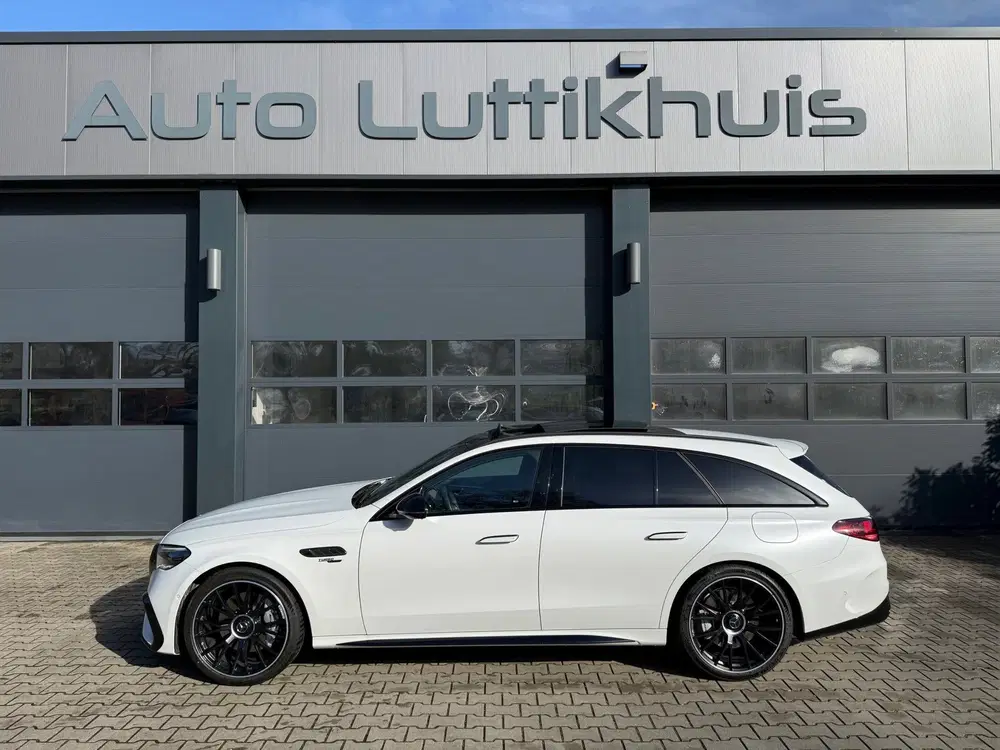 Mercedes-Benz E-Klasse AMG 53 4MATIC+ Manufactor trek uit 2025, foto 3