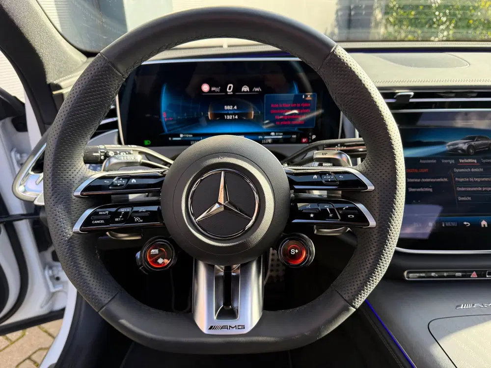 Mercedes-Benz E-Klasse AMG 53 4MATIC+ Manufactor trek uit 2025, foto 9