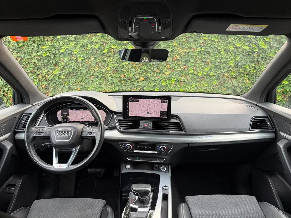 Audi Q5 50 TFSI uit 2021, foto 2