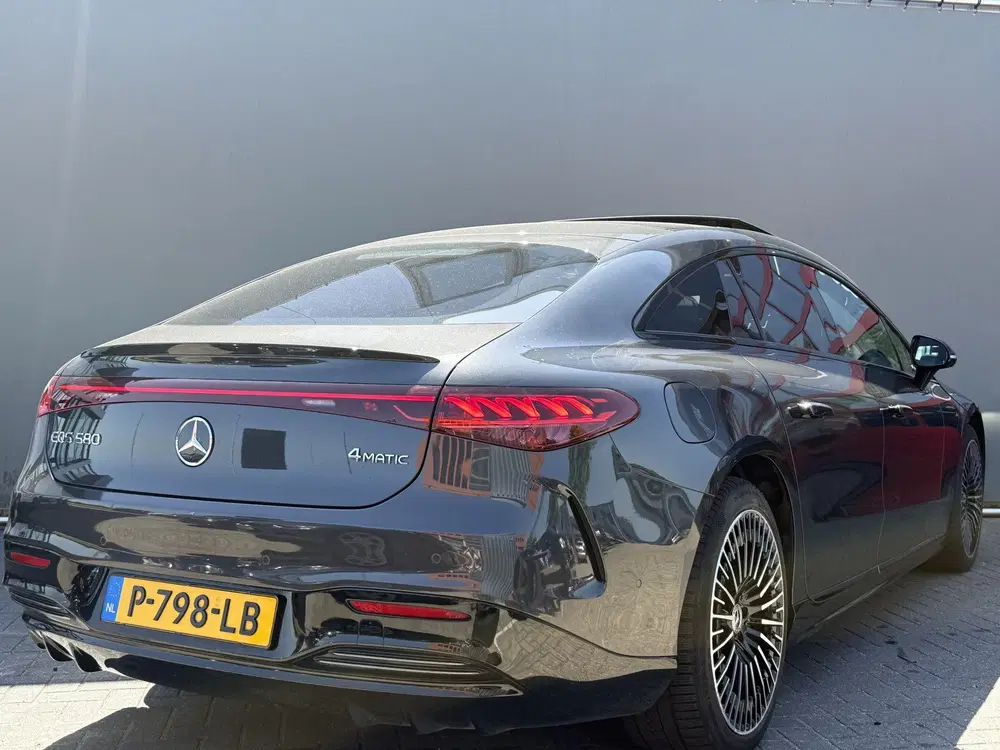 Mercedes-Benz EQS BWJ 2022 580 4MATIC 524 PK AMG Line 108 kW uit 2022, foto 2