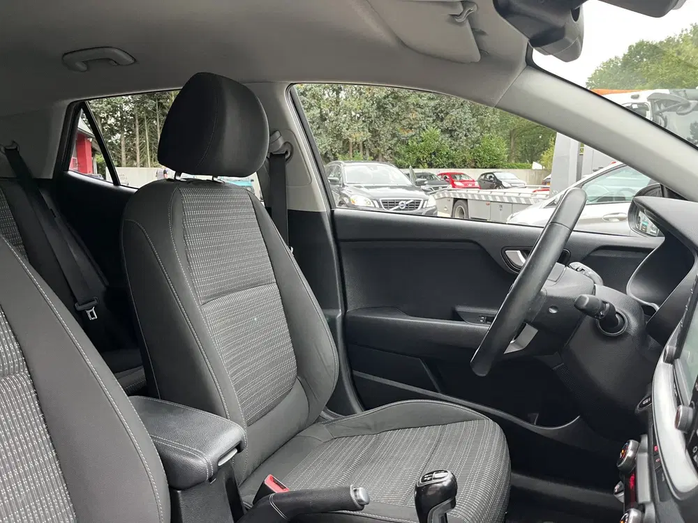 Kia Stonic 1.0 T-GDi DynamicPlusLine 1e Eign Incl Beu uit 2019, foto 9