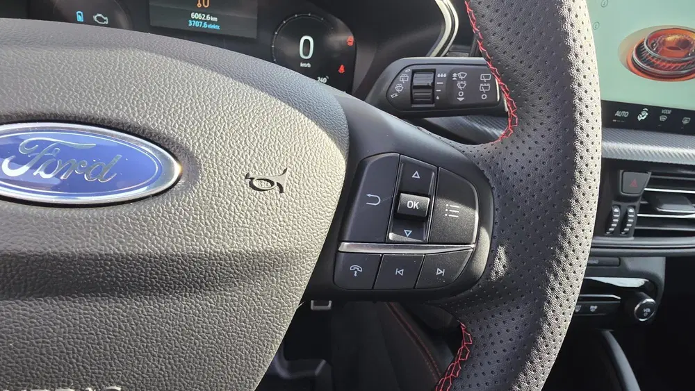 Ford Kuga 2.5 PHEV ST-Line X Black Pack uit 2026, foto 15