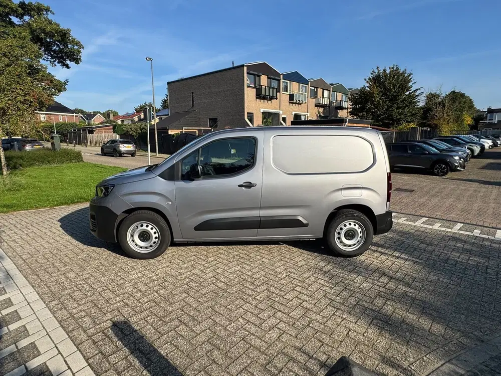 Peugeot Partner 136 L1 50 kWh uit 2024, foto 6