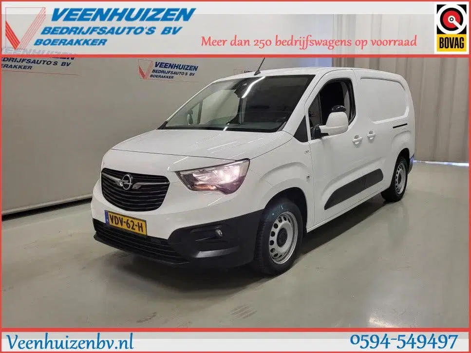 Opel Combo 1.5D 130pk L2 uit 2020
