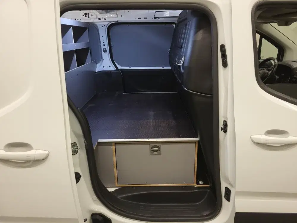 Opel Combo 1.5D 130pk L2 uit 2020, foto 7