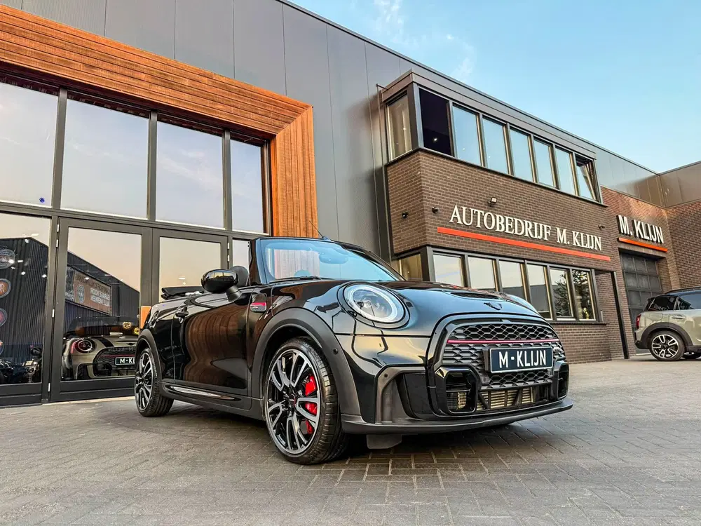 Mini Cabrio 2.0 John Cooper Works JCW Pack F1 aut 231p uit 2023