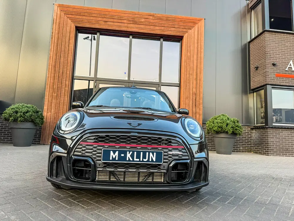 Mini Cabrio 2.0 John Cooper Works JCW Pack F1 aut 231p uit 2023, foto 3