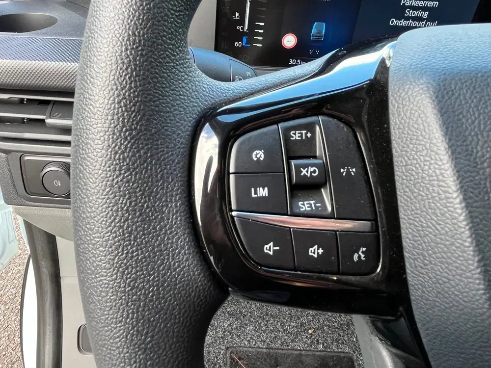 Ford Transit Custom L1H1 110pk Trend uit 2024, foto 10