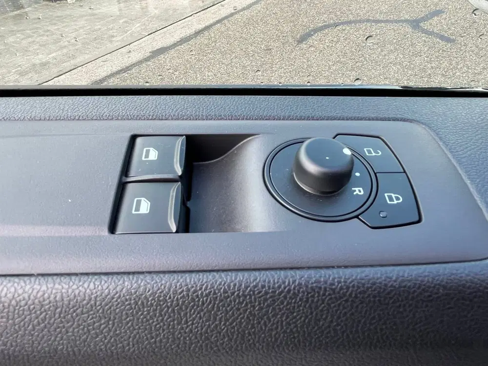 Ford Transit Custom L1H1 110pk Trend uit 2024, foto 8