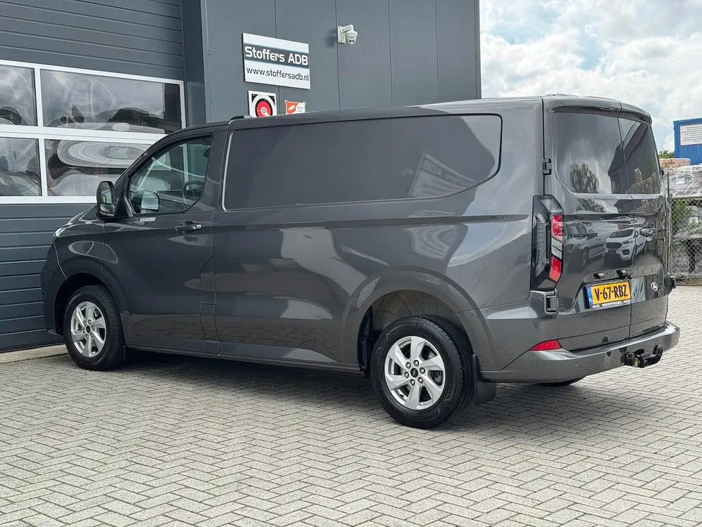 Ford Transit Custom 2.0 TDCI 170pk L1H1 Limited Automaat uit 2024, foto 14