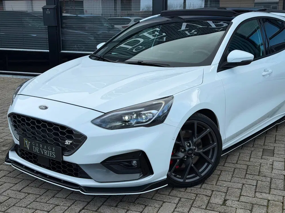 Ford Focus 2.3 EcoBoost ST-3 Panoramadak Sportuitlaat uit 2020, foto 10