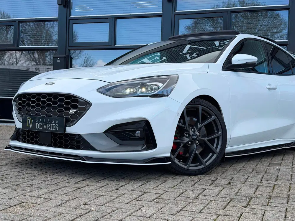 Ford Focus 2.3 EcoBoost ST-3 Panoramadak Sportuitlaat uit 2020, foto 8