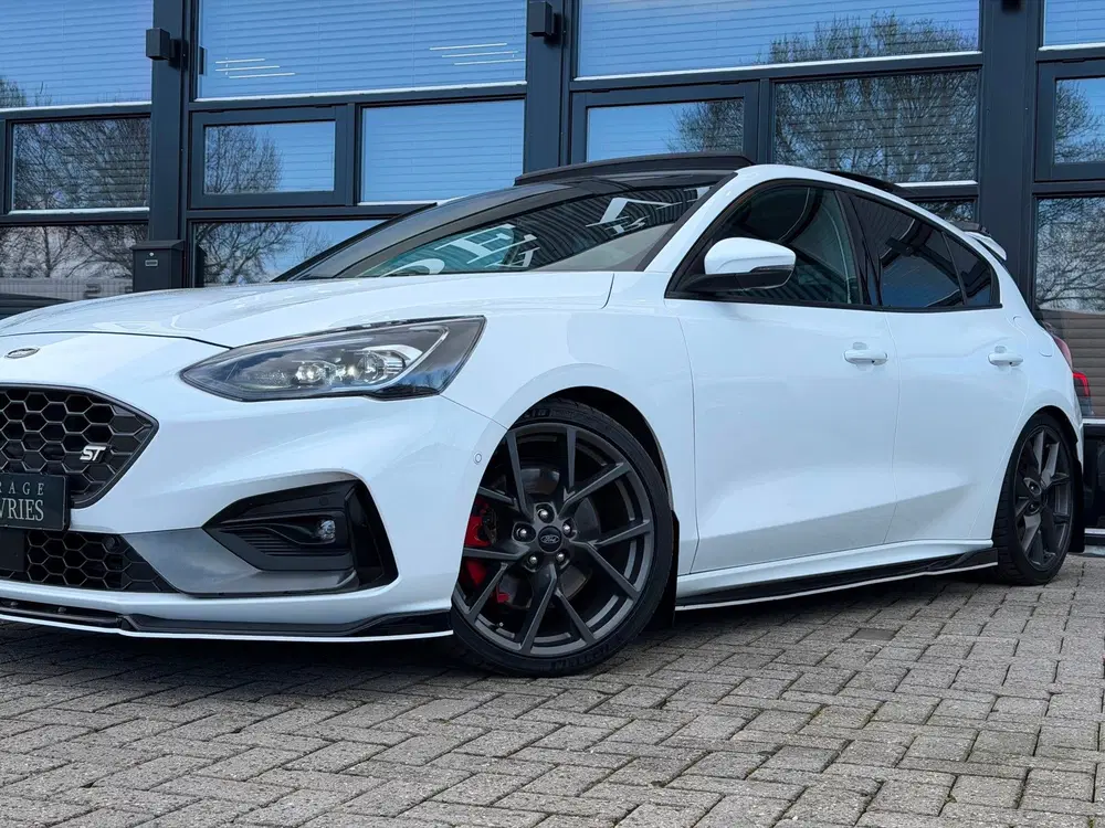 Ford Focus 2.3 EcoBoost ST-3 Panoramadak Sportuitlaat uit 2020, foto 9