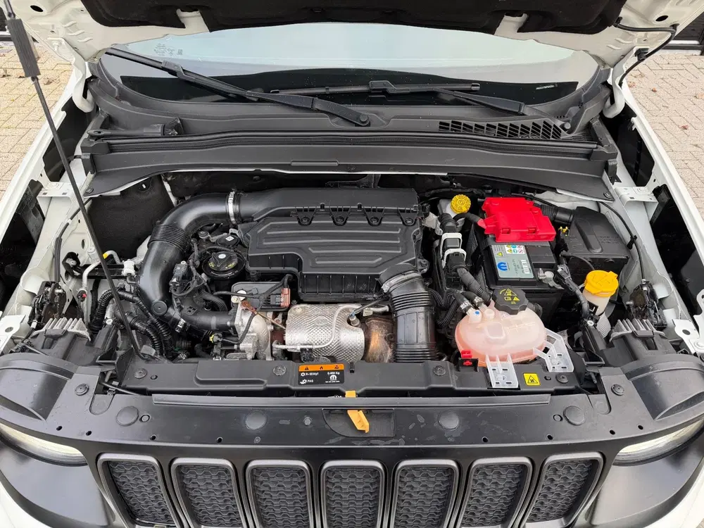 Jeep Renegade 1.3T DDCT Aut 80th Anniversary Full Option uit 2021, foto 15