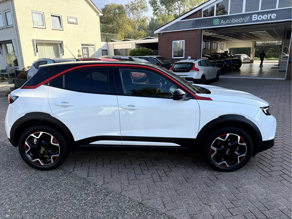 Opel Mokka 1.2 Turbo 130pk GS Line Camera uit 2021, foto 2