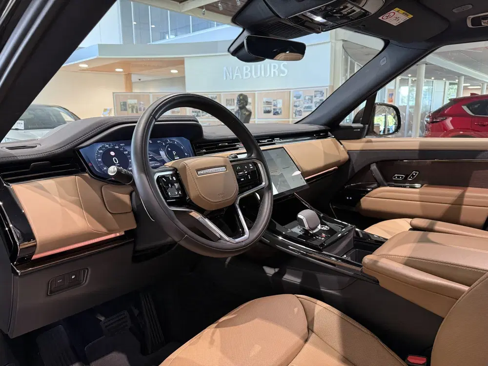 Land Rover Range Rover Sport 3.0 P460e Dynamic SE PHEV uit 2024, foto 2