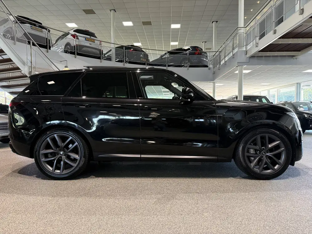 Land Rover Range Rover Sport 3.0 P460e Dynamic SE PHEV uit 2024, foto 4
