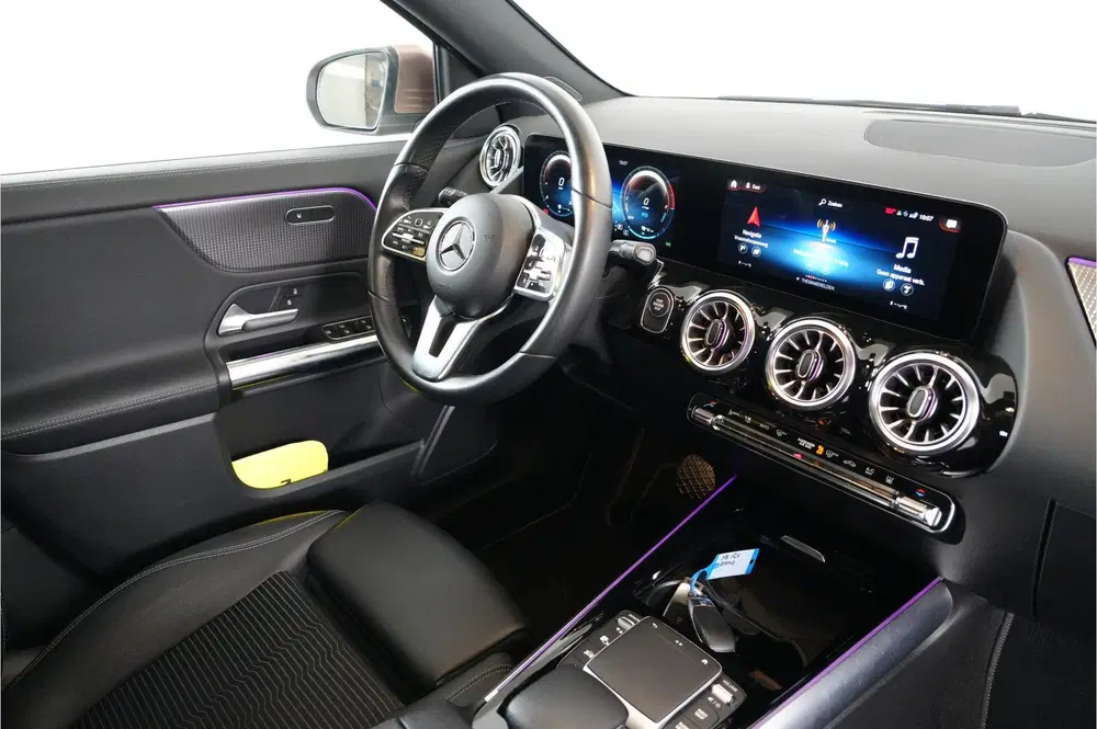 Mercedes-Benz GLA GLA 250 e AMG Line 218 pk PHEV uit 2022, foto 11